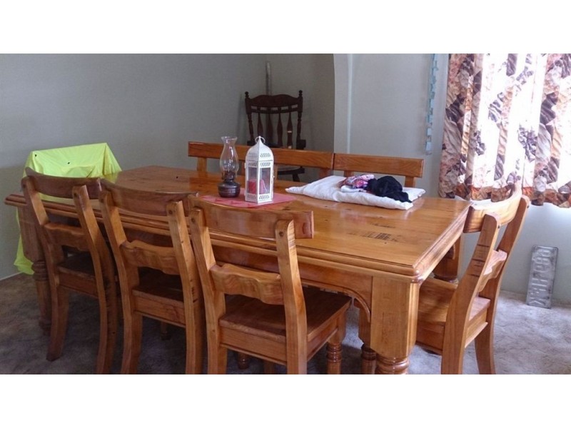 10 North Street, Mount Morgan QLD 4714