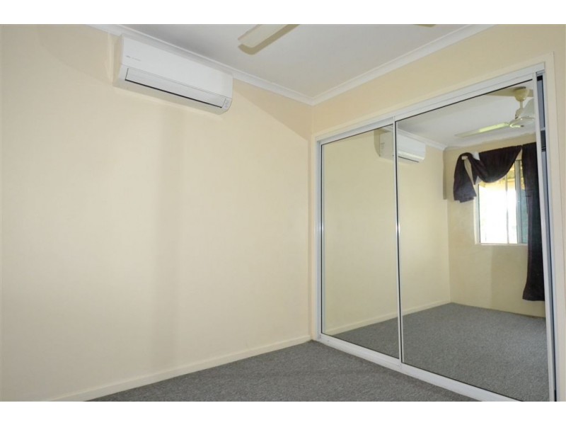 25 BARRY STREET, Gracemere QLD 4702