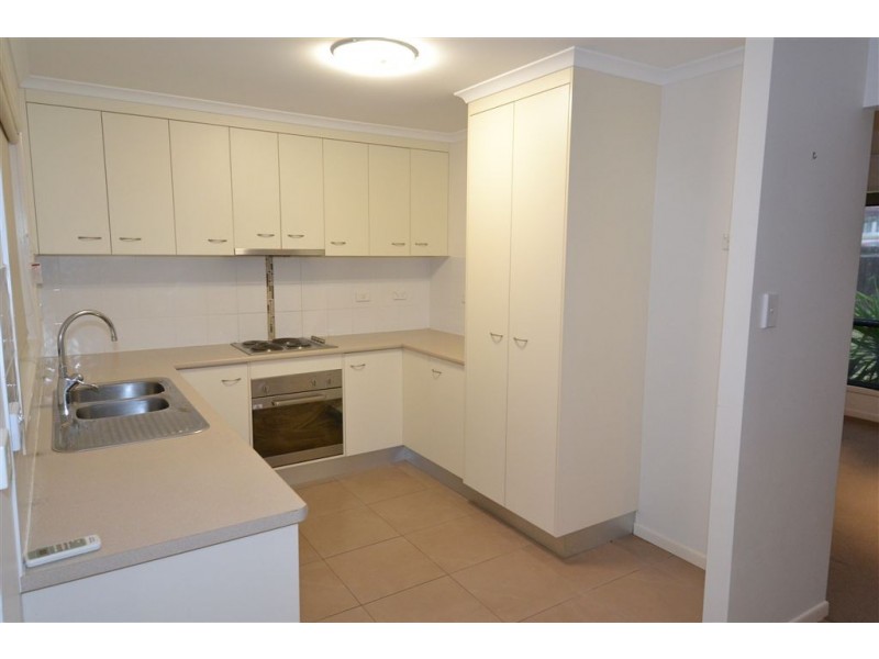 28 Jamie Crescent, Gracemere QLD 4702
