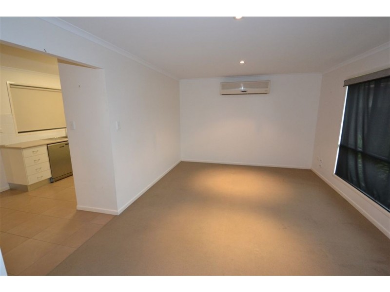 28 Jamie Crescent, Gracemere QLD 4702