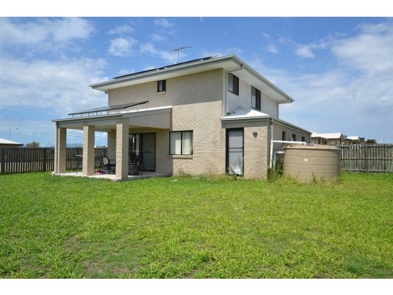 70 Bronco Crescent, Gracemere QLD 4702