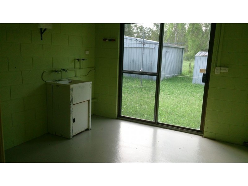 32 Showgrounds Road, Mount Morgan QLD 4714