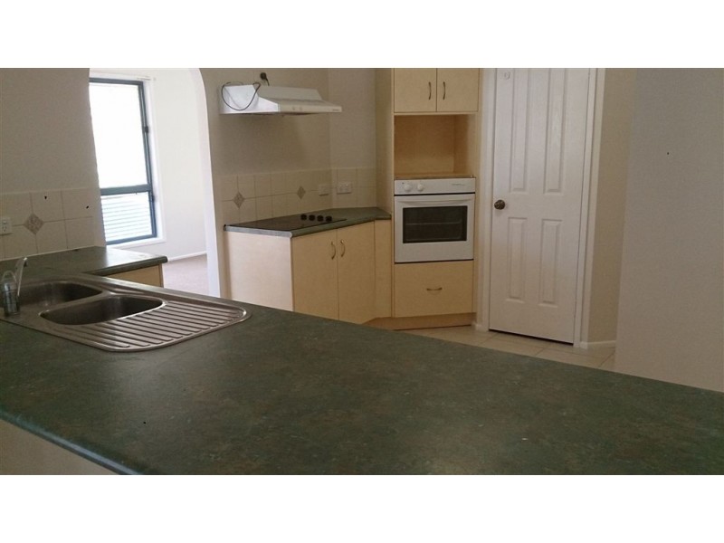 111 Morgan St, Mount Morgan QLD 4714