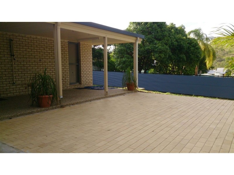 111 Morgan St, Mount Morgan QLD 4714