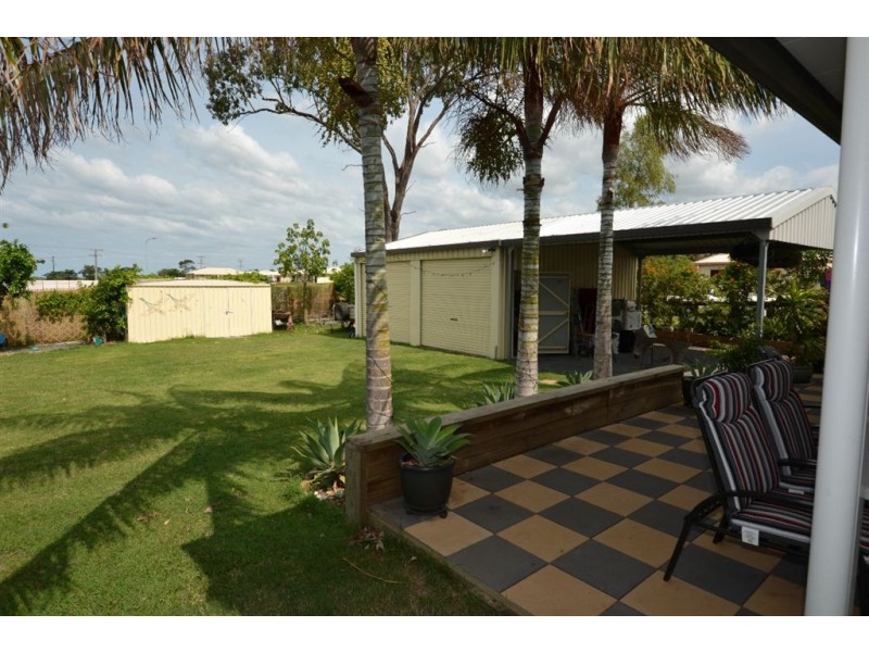 32 Hutchings Street, Gracemere QLD 4702