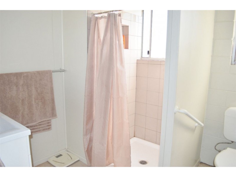 65 Douglas Street, Gracemere QLD 4702