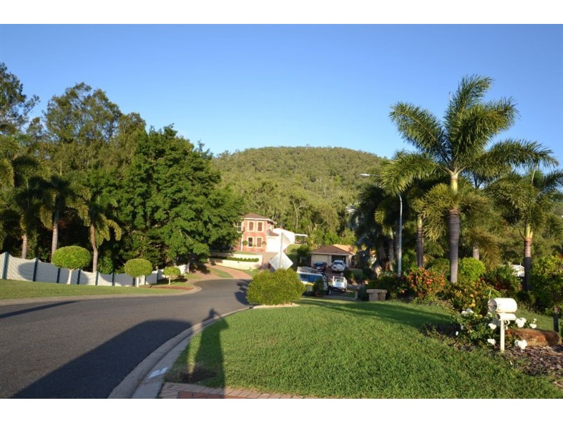 342-350 Holt Street, Frenchville QLD 4701