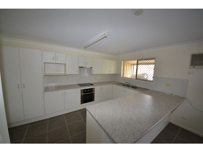 134 Middle Road, Gracemere QLD 4702