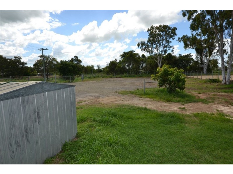 134 Middle Road, Gracemere QLD 4702