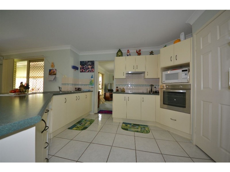 9 Isabel Court, Gracemere QLD 4702