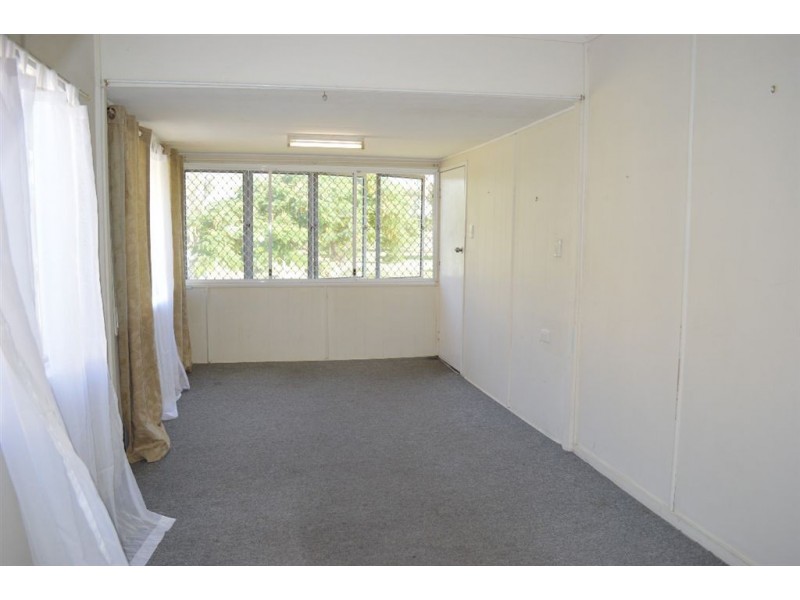 216 Lion Creek Road, Wandal QLD 4700