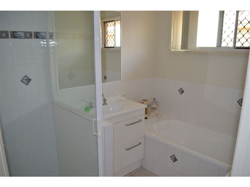 7 Isabel Court, Gracemere QLD 4702