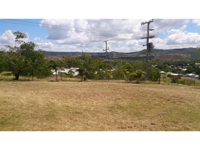 102 Morgan St, Mount Morgan QLD 4714