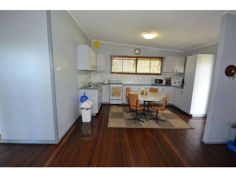 23 Moonmera Street, Kabra QLD 4702