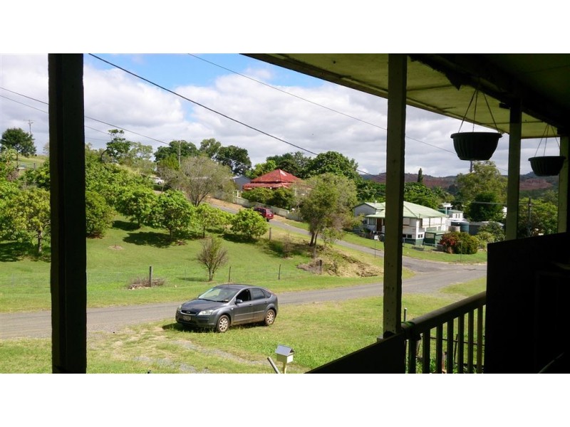 11 Lukin Street, Mount Morgan QLD 4714