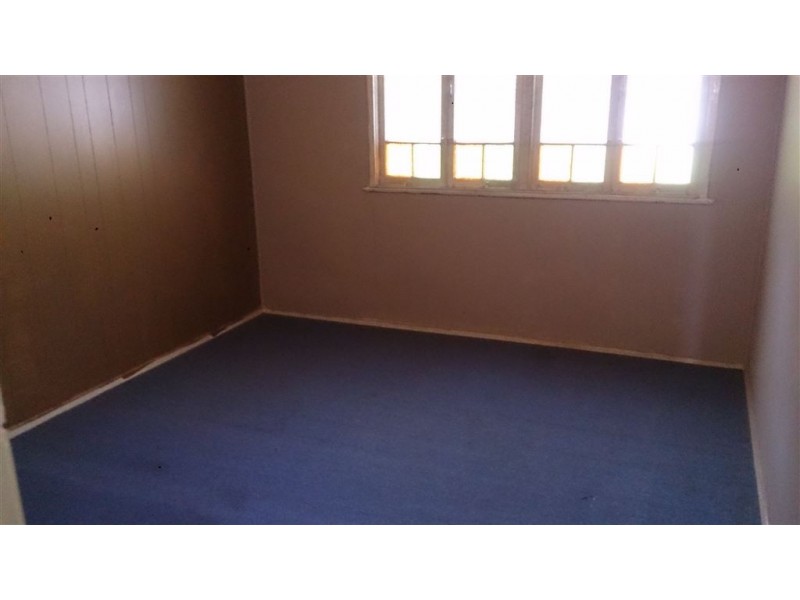 11 Lukin Street, Mount Morgan QLD 4714