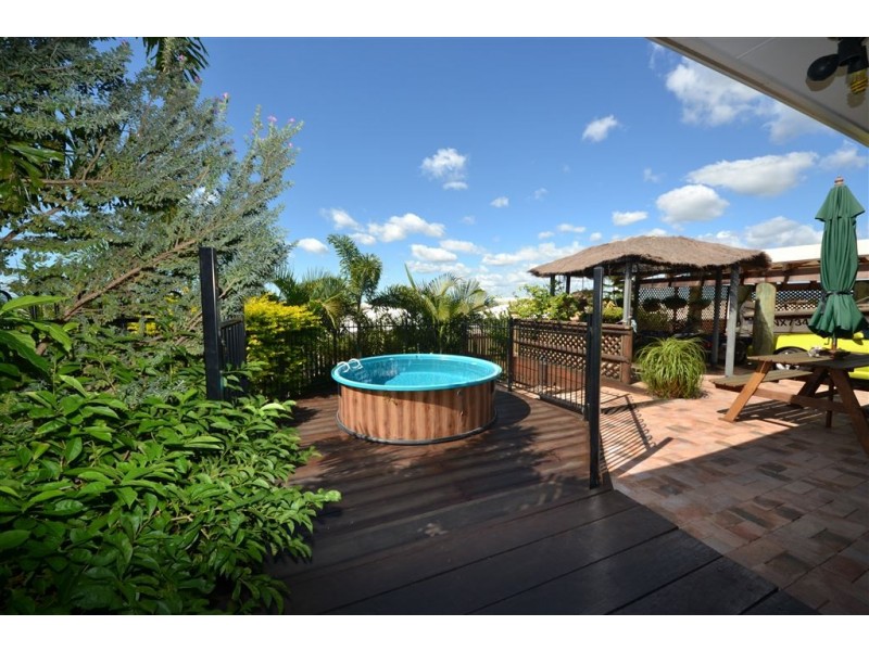 12 Angela Court, Gracemere QLD 4702