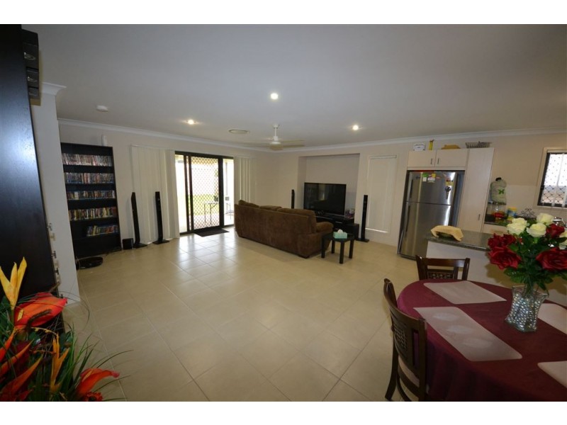 15 Webster Street, Gracemere QLD 4702