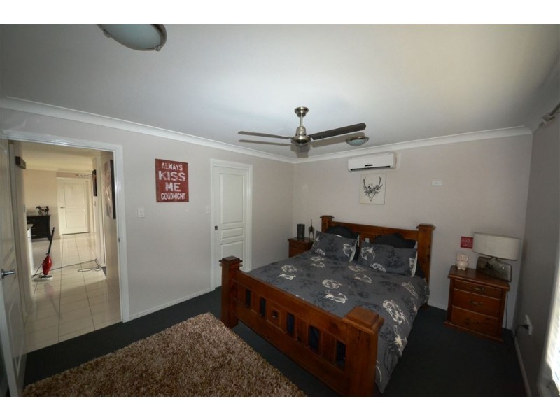 3 Jamie Crescent, Gracemere QLD 4702