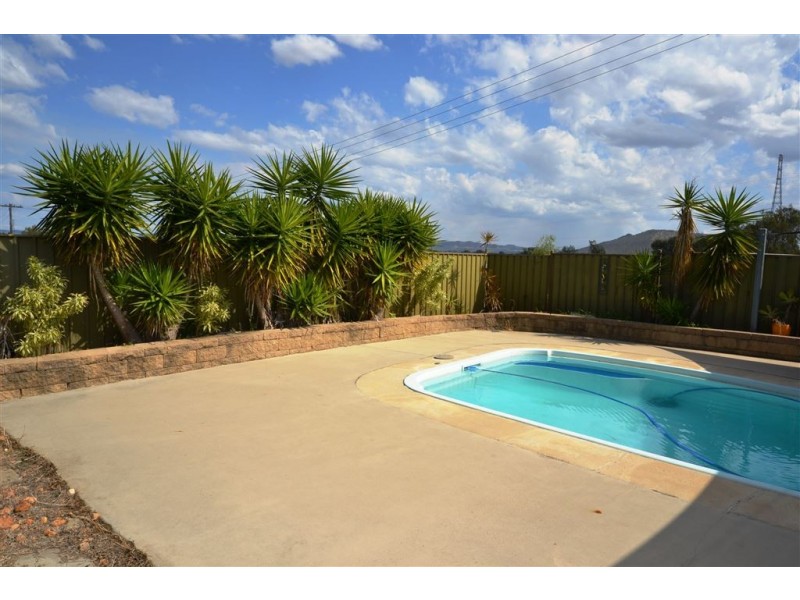 97 Boongary Road, Gracemere QLD 4702