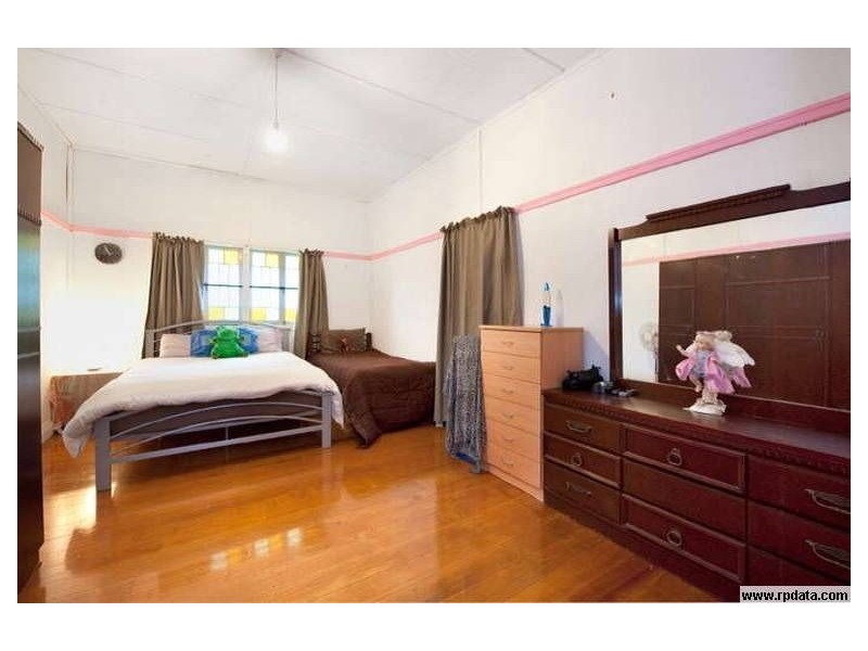 5 Higson Street, Berserker QLD 4701