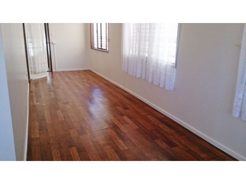 46 Hall Street, Mount Morgan QLD 4714