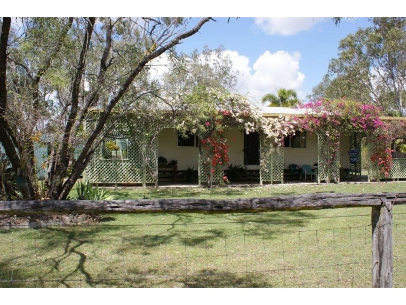 35 Iris Street, Yaamba QLD 4704