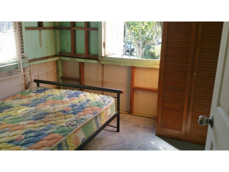 23 West Street, Mount Morgan QLD 4714