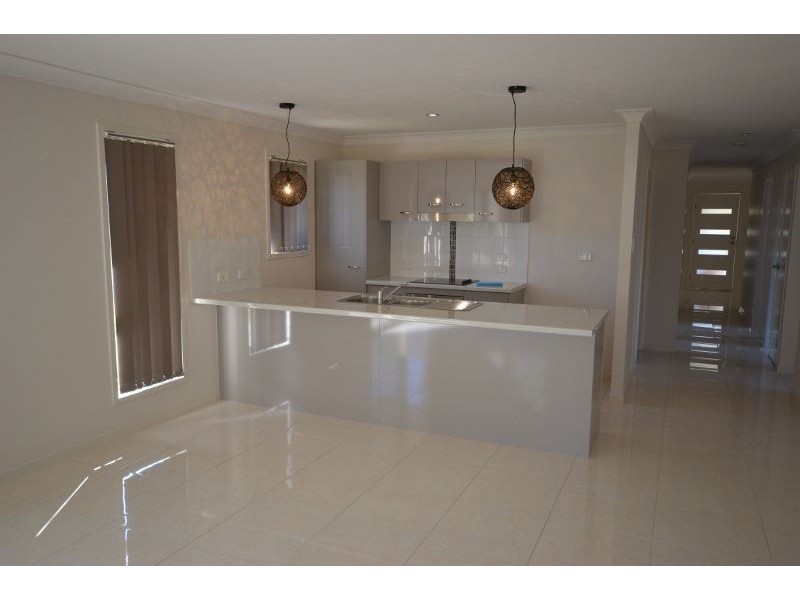 7 Outrigger Drive, Mulambin QLD 4703