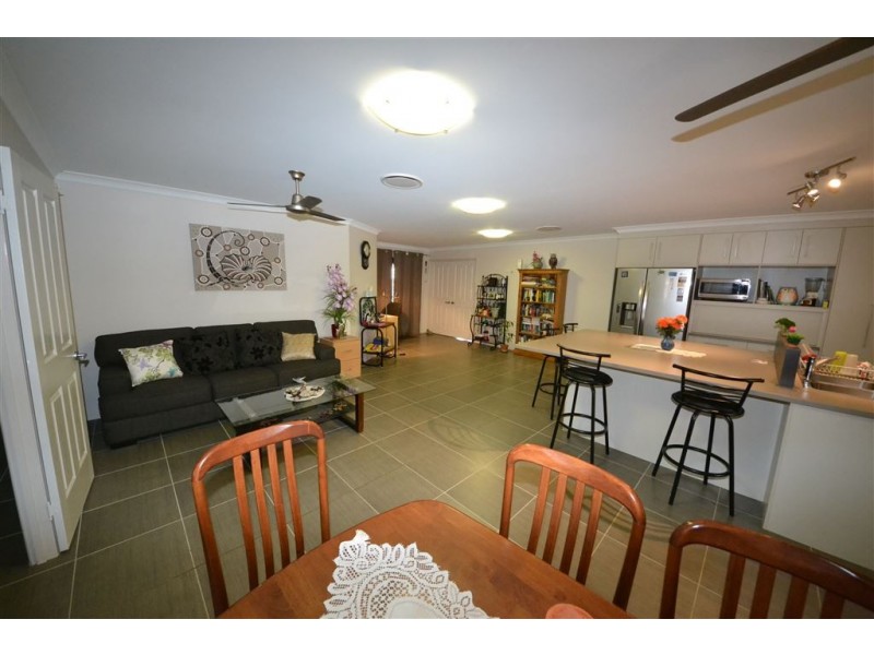 5 Flyn Close, Gracemere QLD 4702