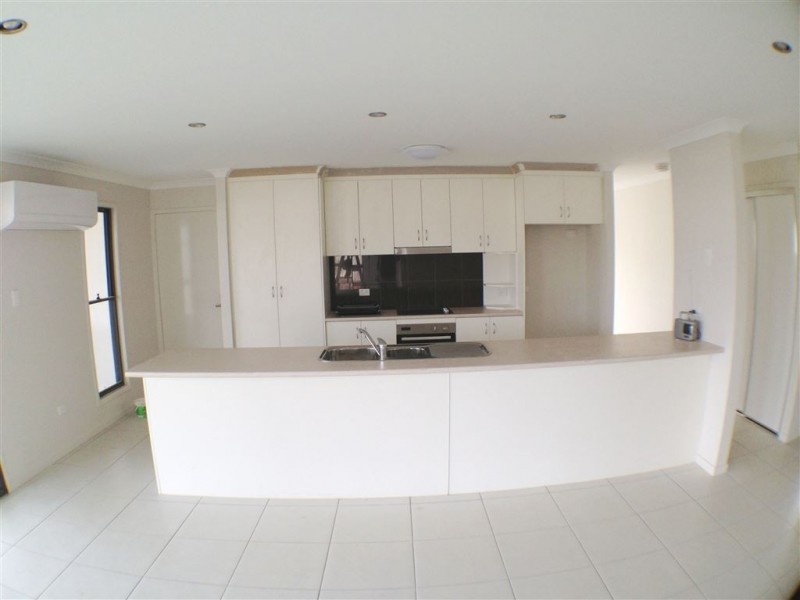 3 Johnathon st, Yeppoon QLD 4703
