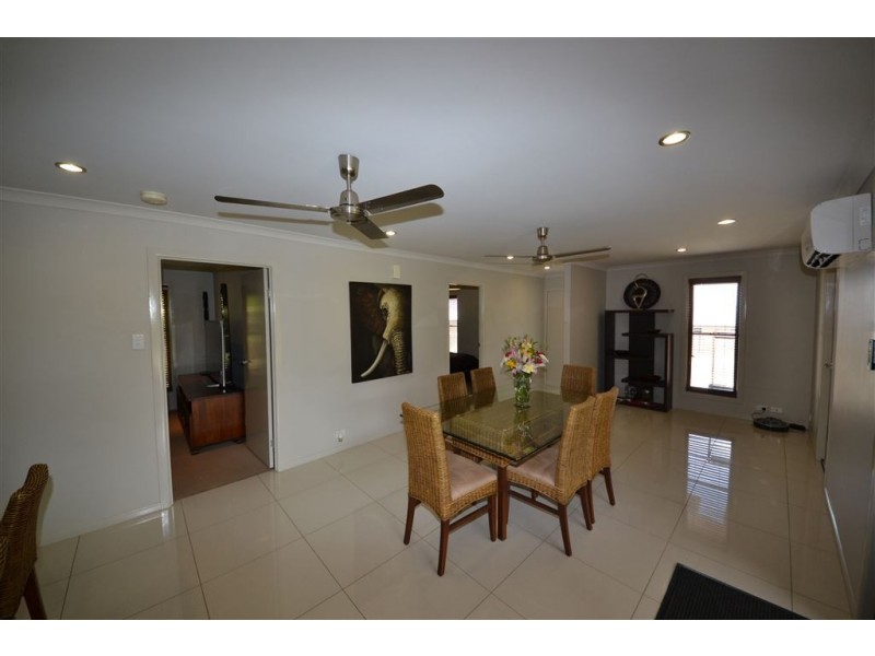 66 Jamie Crescent, Gracemere QLD 4702