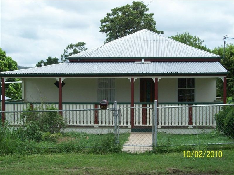 25 Gordon Street, Mount Morgan QLD 4714