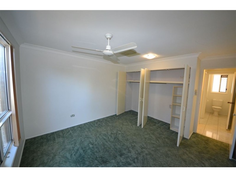 15 Davison Street, Gracemere QLD 4702