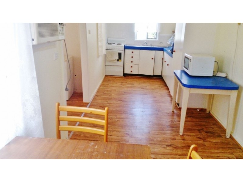 2 Clarence Street, Mount Morgan QLD 4714