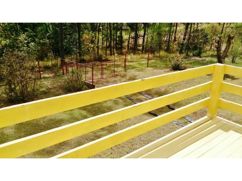 2 Clarence Street, Mount Morgan QLD 4714