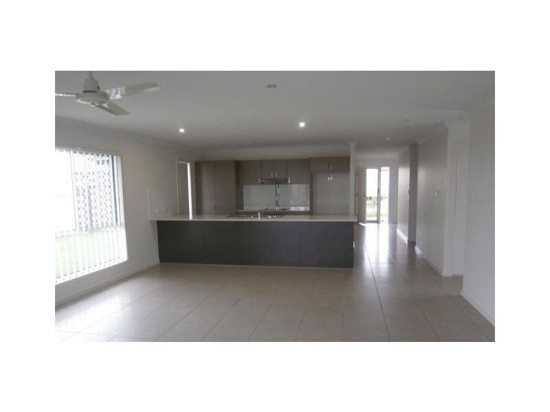 4 Belltrees Place, Gracemere QLD 4702