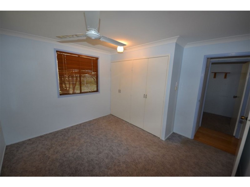 12 Schirmer Close, Gracemere QLD 4702