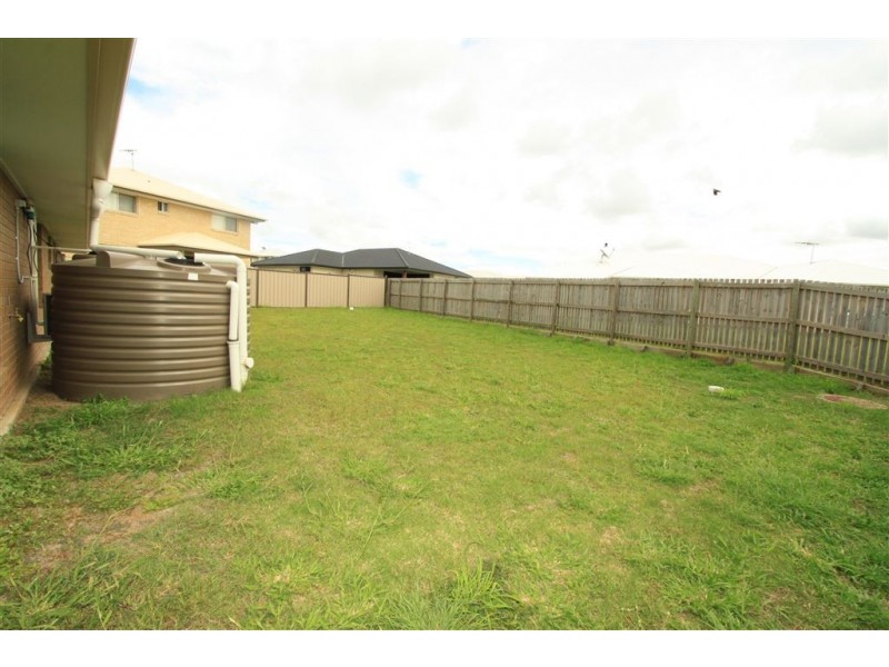 26 Chatterton Boulevard, Gracemere QLD 4702