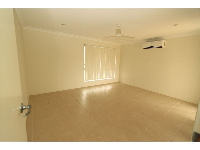 26 Chatterton Boulevard, Gracemere QLD 4702