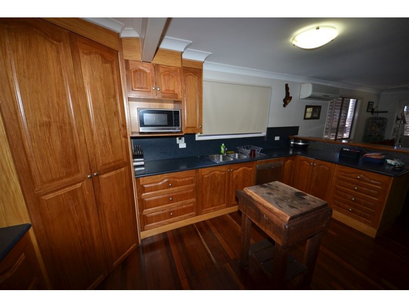 35 Victoria Street, Gracemere QLD 4702