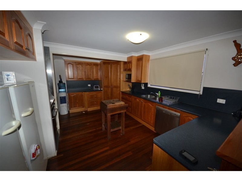 35 Victoria Street, Gracemere QLD 4702