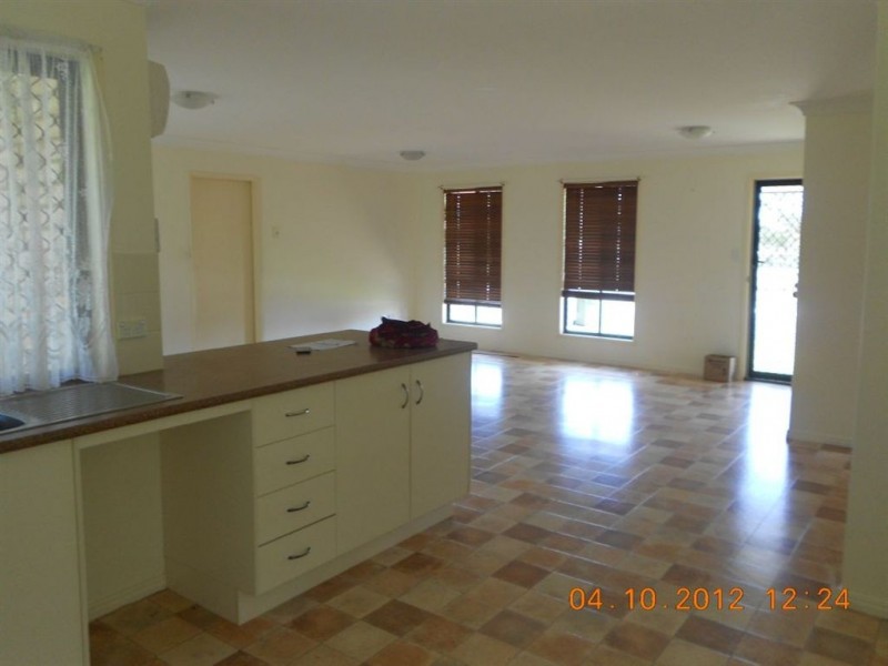 74 Johnson Road, Gracemere QLD 4702