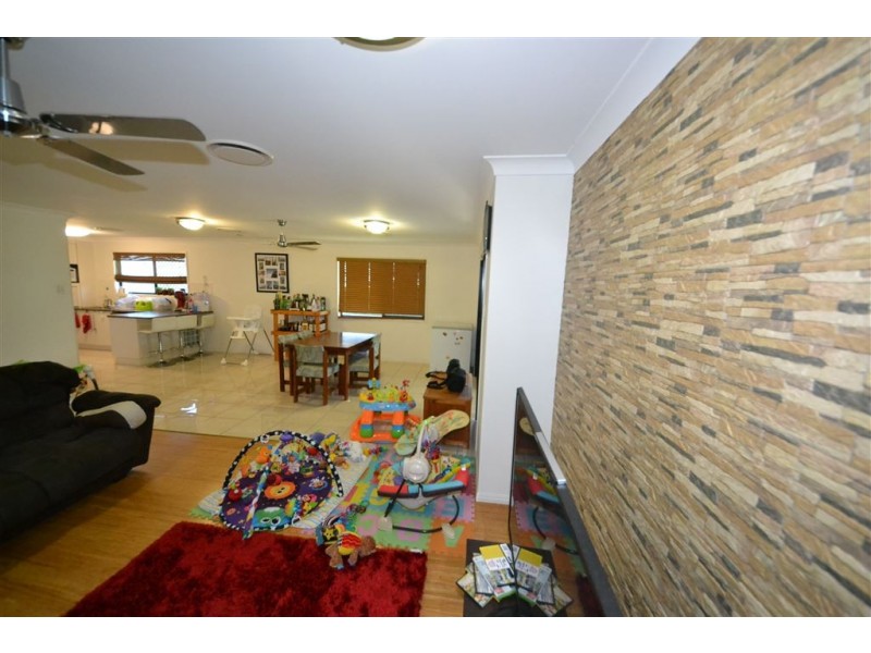 10 Wheeler Avenue, Gracemere QLD 4702