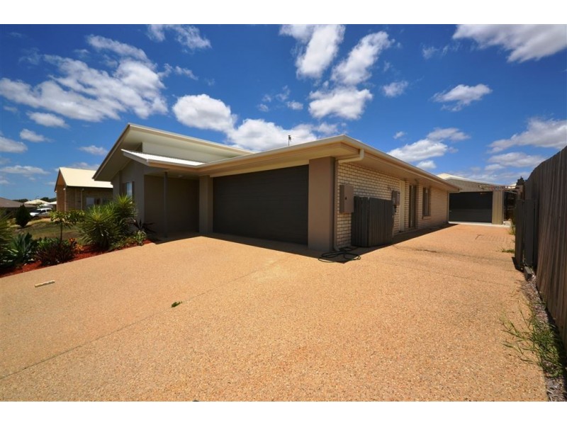 27 Tawarra Crescent, Gracemere QLD 4702