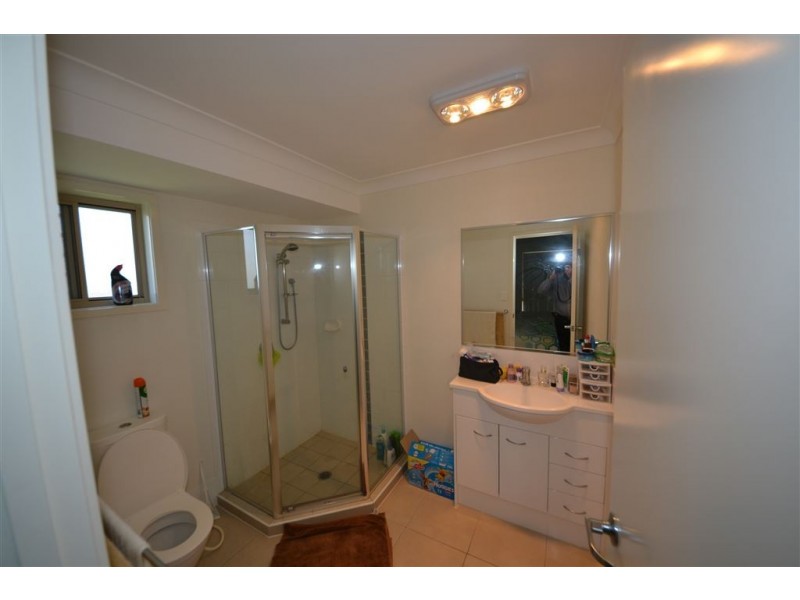 27 Tawarra Crescent, Gracemere QLD 4702
