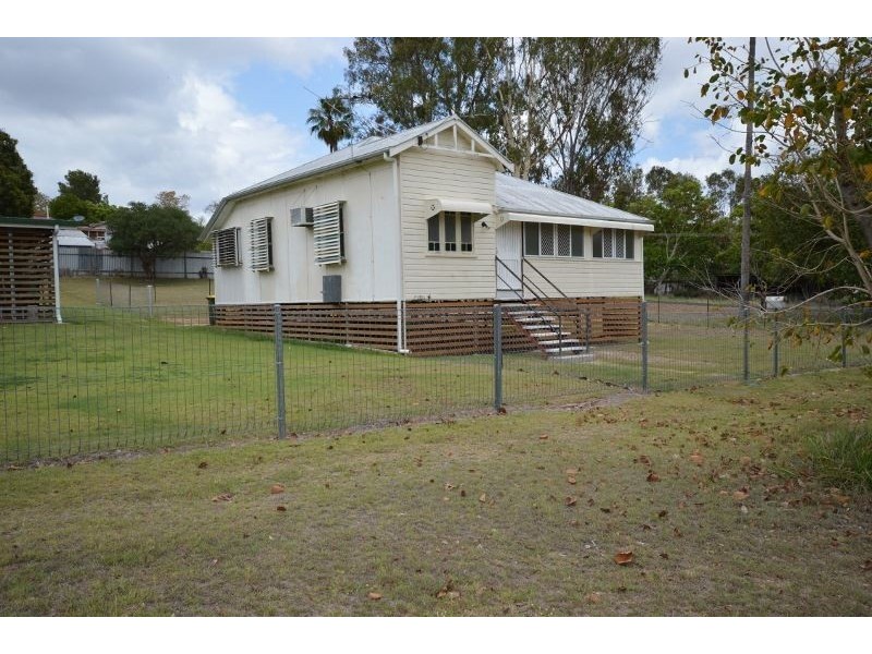 56 Pattison Street, Mount Morgan QLD 4714