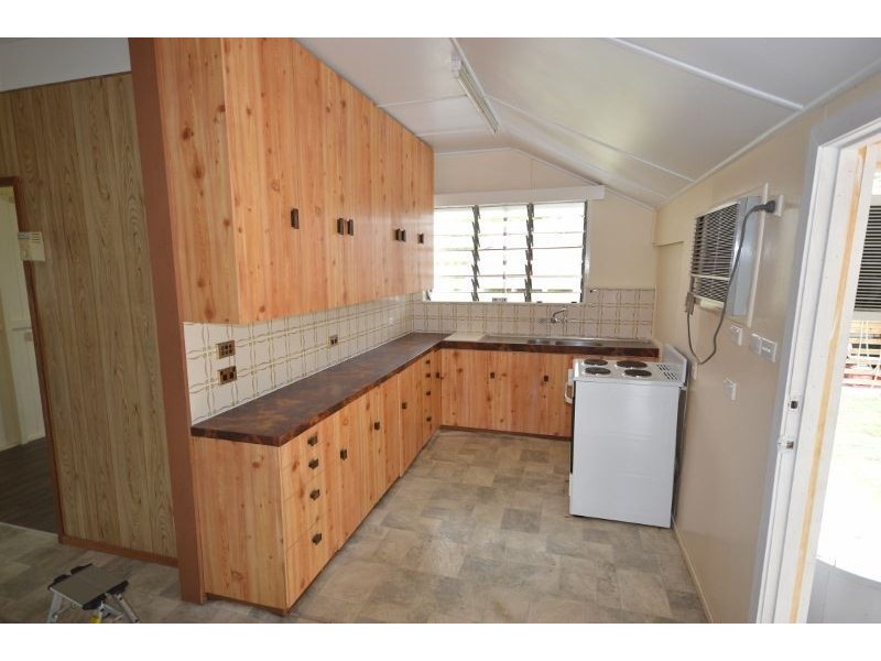 56 Pattison Street, Mount Morgan QLD 4714