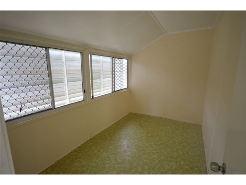 56 Pattison Street, Mount Morgan QLD 4714