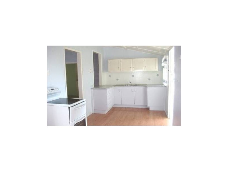 25 Gordon Street, Mount Morgan QLD 4714